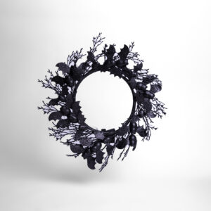 Adorno Puerta Murciélagos con Leds en Color Morado 56 x 56 cms.